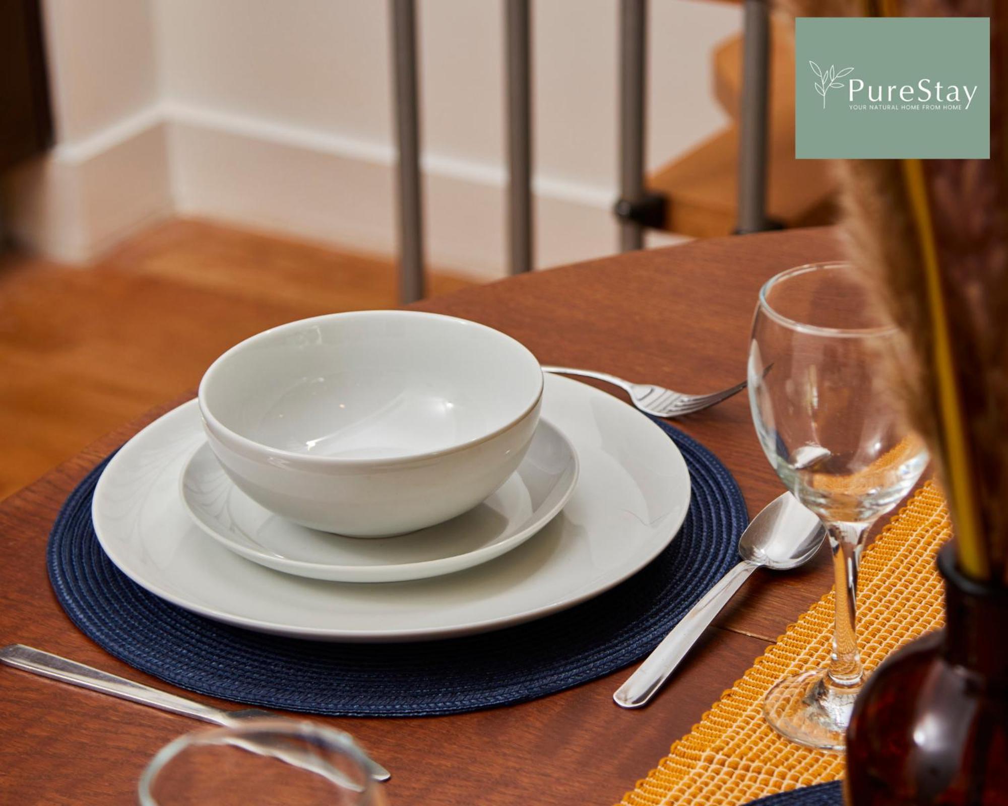 Beautiful Four Bed House By Purestay Short Lets & Serviced Accommodation Coventry With Parking Exteriör bild